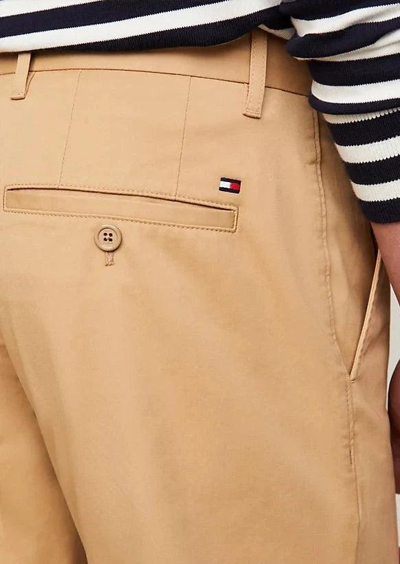 Bermuda Tommy Hilfiger beige – Image 3